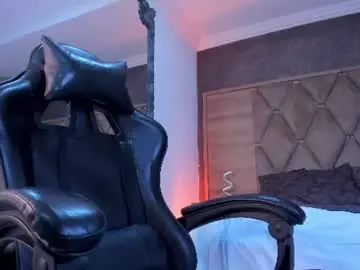 Chaturbate Nude Webcam of eimyandmaxi