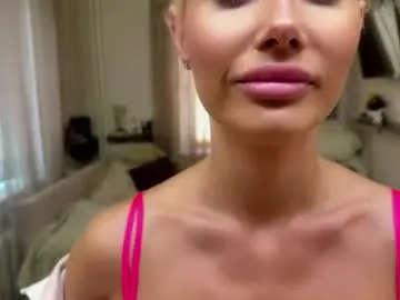 Chaturbate Sex Cam of shaynicolai