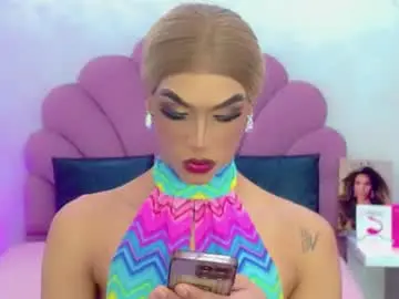 Chaturbate Live Sex Cam of briana_sex32