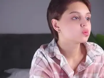 Chaturbate Free Porn Cam of emma_bro0kss