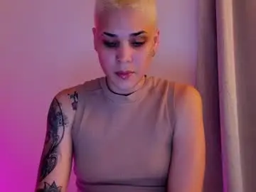 Chaturbate Best live sex cam show of laura_r23