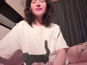 Chaturbate Live Sex Cam of marciwakeup