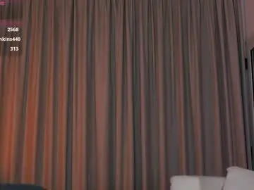 Chaturbate Live Sex Cam of alison_miller9