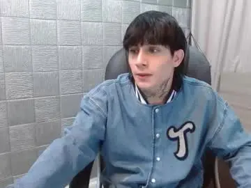 Chaturbate Adult Video Chat of iancute_