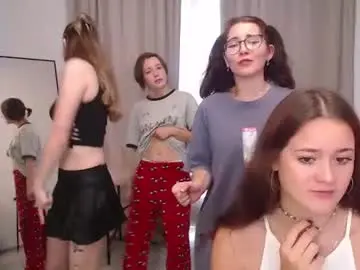 Chaturbate Live Sex of julie_meow246
