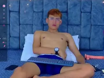 Chaturbate Live Sex Cam of nicolastorres__