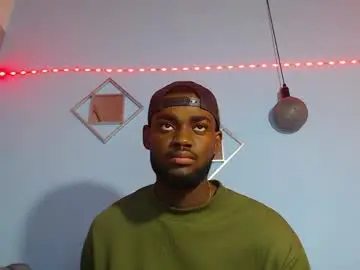 Chaturbate Live Sex Cam of _black_stallion