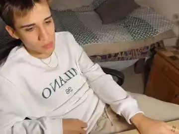 Chaturbate Free Live Porn of kevinonly43