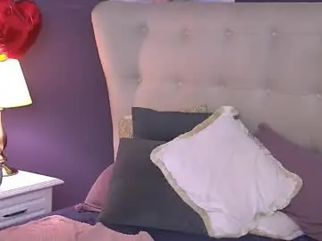 Chaturbate Adult Video Chat of senigrandeee