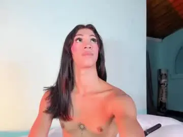 Chaturbate Live Sex Cam of gio_gray