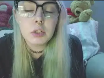 Chaturbate Live Sex Cam of lilemmy1999