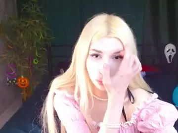 Chaturbate Live Sex Cam of alison_moonlight