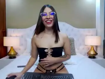 Chaturbate Live Porn of april_derricks