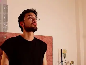 Chaturbate Live Sex Cam of james_potter_