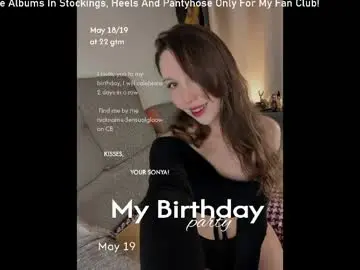 Chaturbate Live Sex Cam of sensualgloow