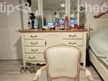 Chaturbate Live Sex Cam of str8whiteboy21