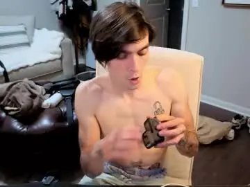 Chaturbate Free Porn Cam of str8whiteboy21