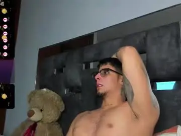 Chaturbate Adult Video Chat of camilo_ospina_