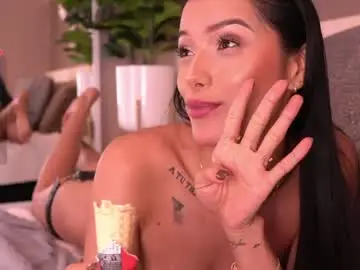 Chaturbate Watch Live Sex Cams of evamoretti