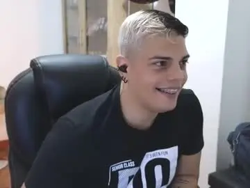 Chaturbate Sex Chat of anndyhardy11