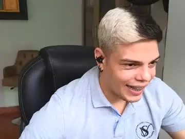 Chaturbate Best live sex cam show of anndyhardy11