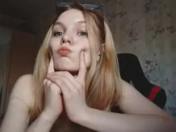 Chaturbate Nude Webcam of maddiecager