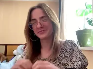 Chaturbate Live Sex Cam of suzannetigerino