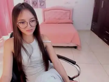 Chaturbate Nude Webcam of cute_fox_1