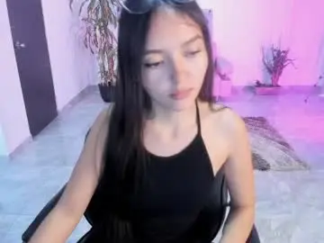 Chaturbate Nude Webcam of cute_fox_1