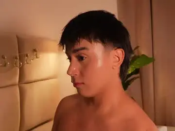 Chaturbate Live Porn of enyollbloss