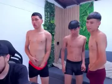 Chaturbate Adult Video Chat of sweet_wallen