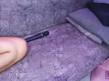 Chaturbate Sex Cam of sara_and_lion