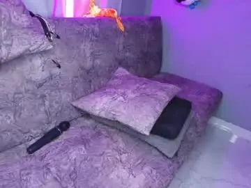 Chaturbate Live Porn of sara_and_lion