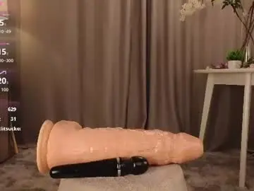 Chaturbate Sex Cam of tinastevenson
