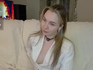 Chaturbate Live Sex Cam of xxxhoneyxx