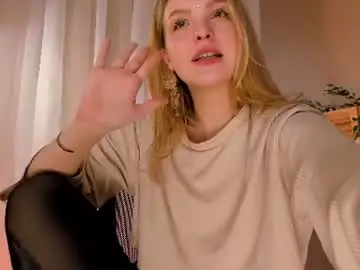 Chaturbate Live Sex Cam of alice_tucci