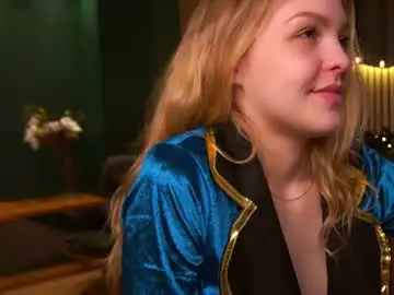 Chaturbate Adult Webcam of alice_tucci