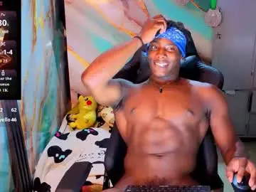 Chaturbate Best live sex cam show of maxmuscle10