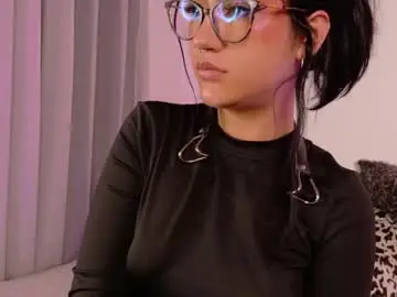 Chaturbate Free Porn Cam of miluv19