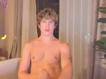 Chaturbate Best live sex cam show of robfavorite1