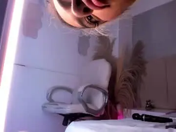 Chaturbate Best live sex cam show of shelynna_azzul