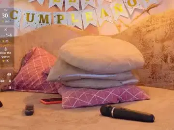 Chaturbate Best live sex cam show of bella_moonlight_cr
