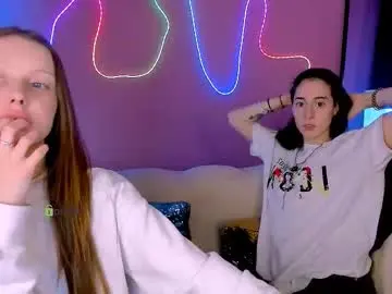 Chaturbate Live Sex Cam of daisy_baby_