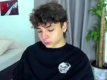 Chaturbate Live Sex Cam of joe23___