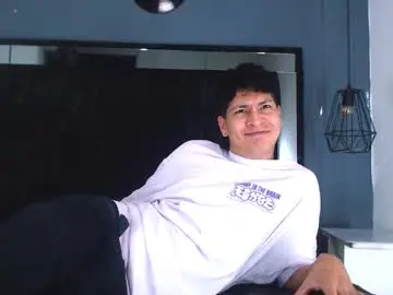 Chaturbate Watch Live Sex Cams of 0_alejo