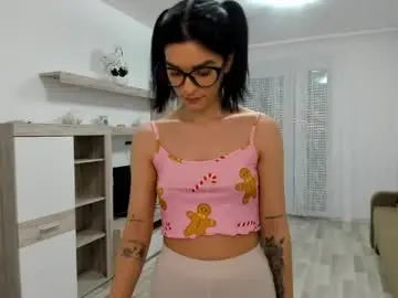 Chaturbate Free Live Porn of maya_and_guests