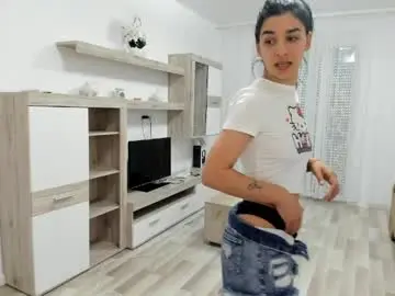 Chaturbate Adult Webcams of maya_and_guests