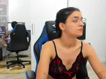 Chaturbate Best Webcam of maya_and_guests