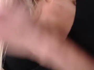 Chaturbate Free Porn Cam of sweet_lil_thing