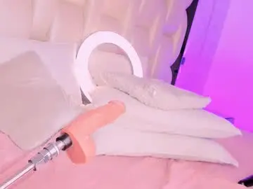 Chaturbate Adult Webcam of _curly_girl_